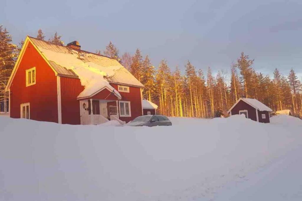 Cozy Home With Lake View-Free Wifi - Free Sauna Overkalix Экстерьер фото